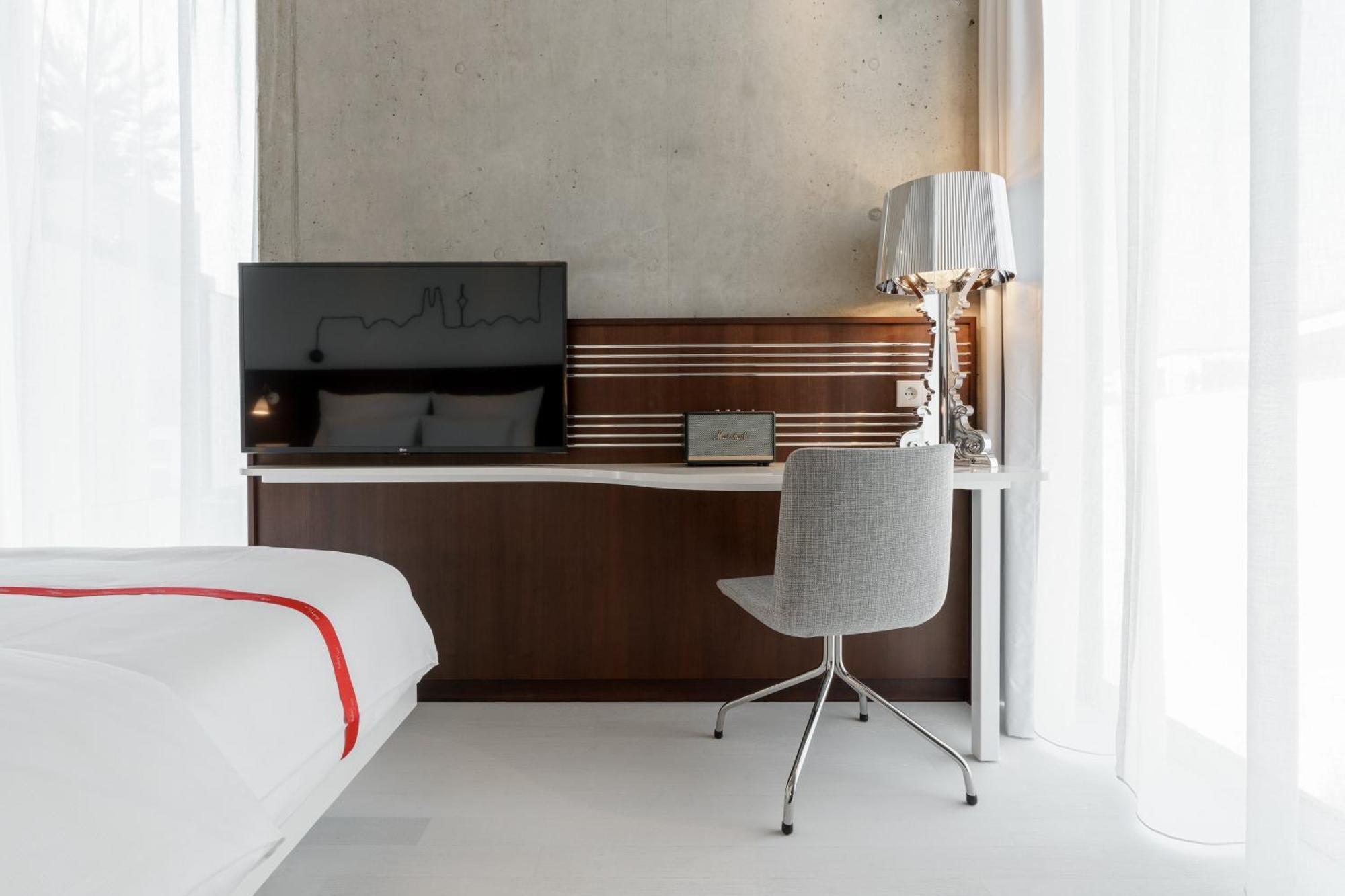 Ruby Ella Hotel Cologne Exterior photo