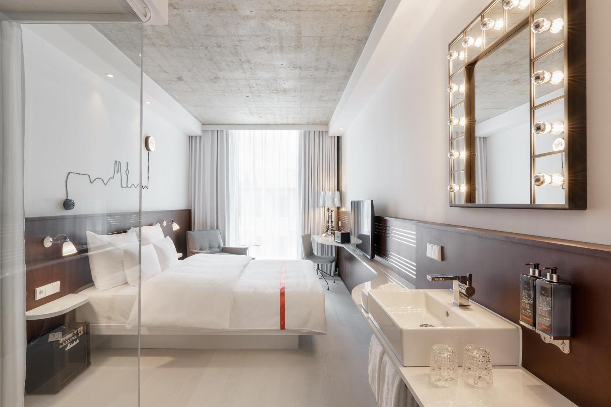 Ruby Ella Hotel Cologne Exterior photo