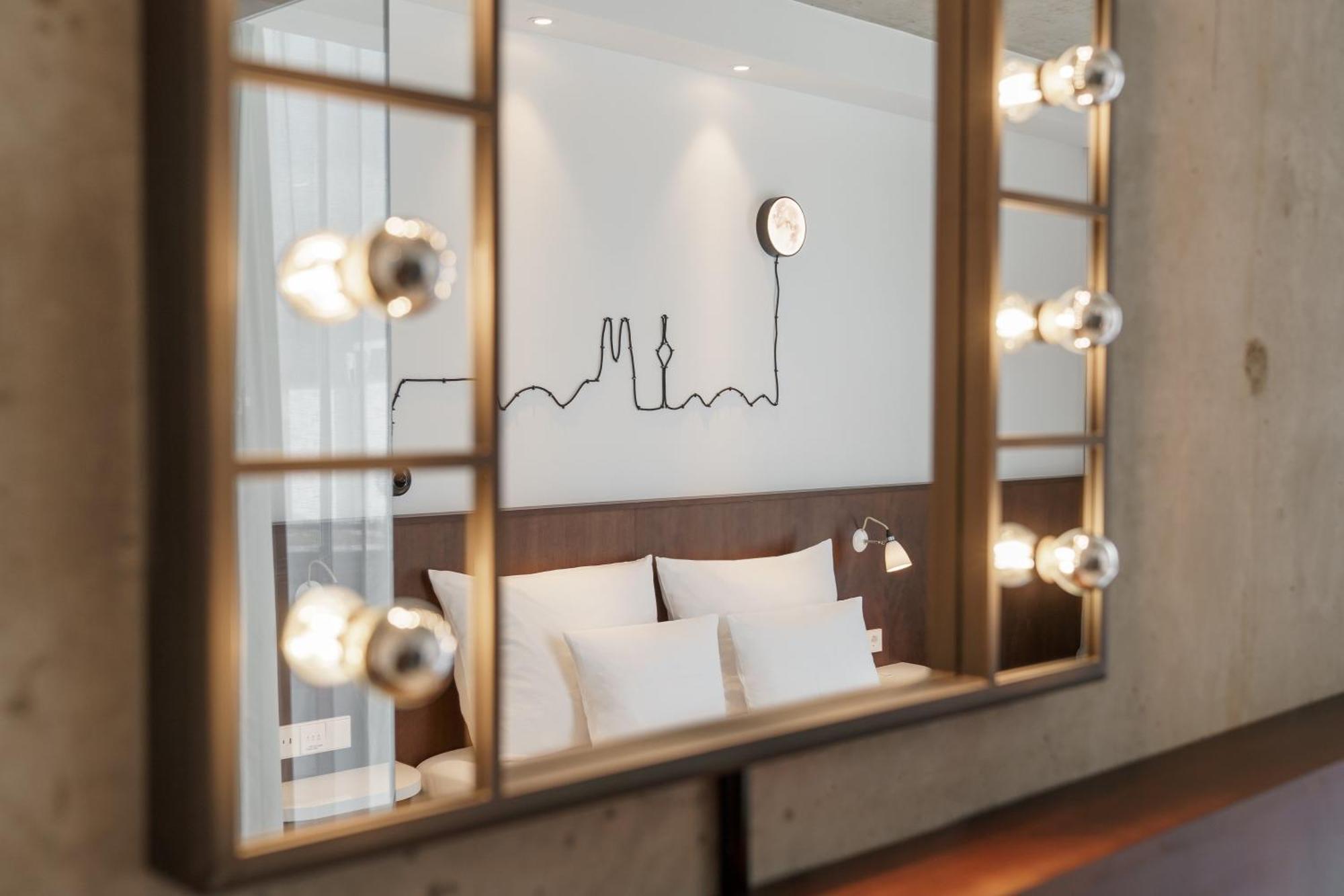 Ruby Ella Hotel Cologne Exterior photo